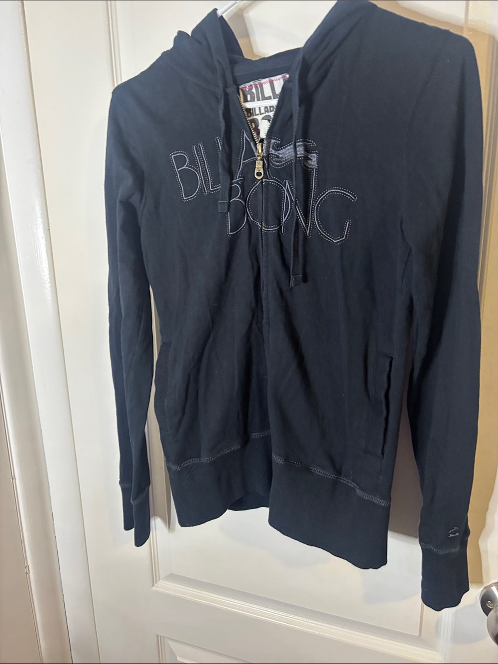 Billabong Men’s Black Zip-Up Hoodie with Embroidered Logo